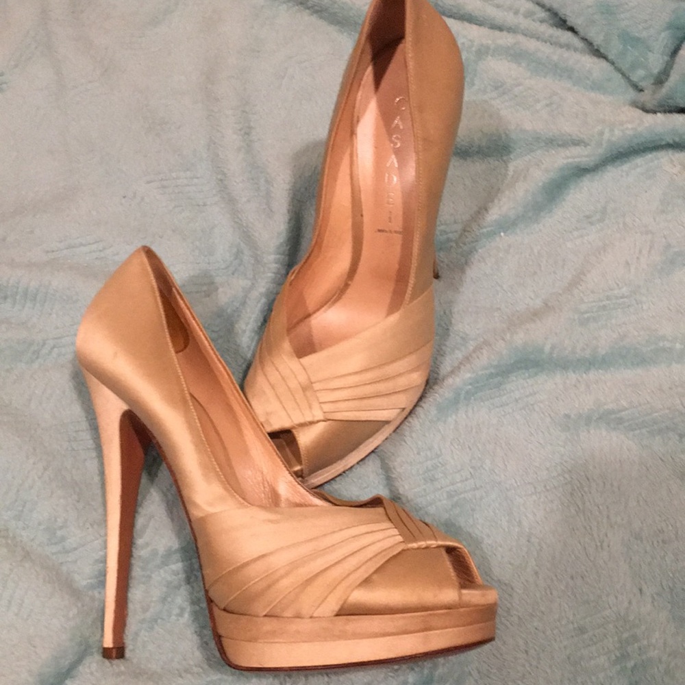 Casadei heels , lightly worn size 7, authentic .